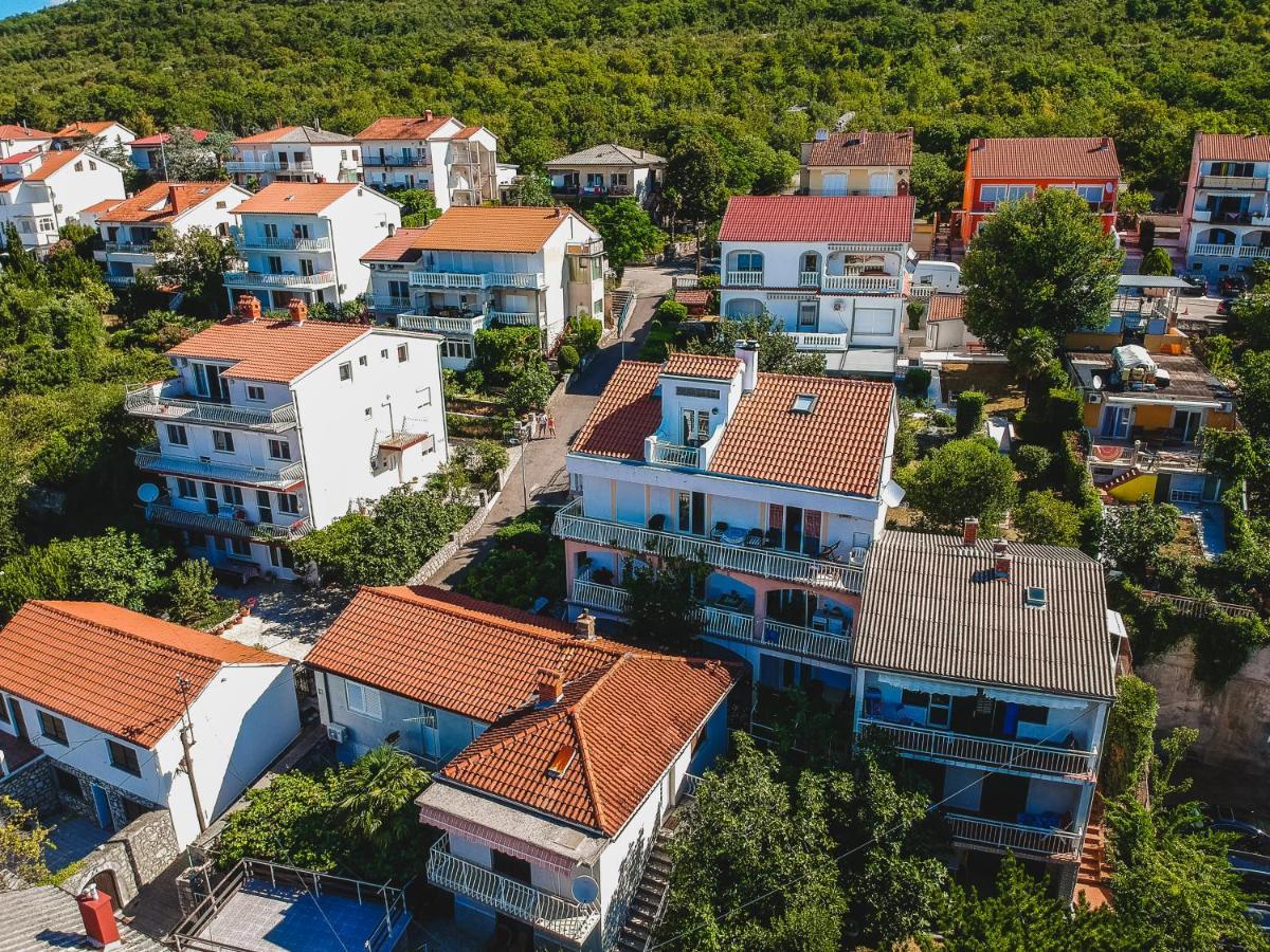 Apartmani Tena セルツェ エクステリア 写真