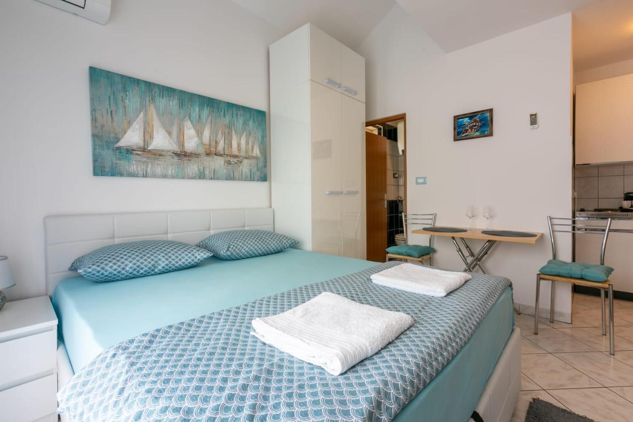 Apartmani Tena セルツェ エクステリア 写真